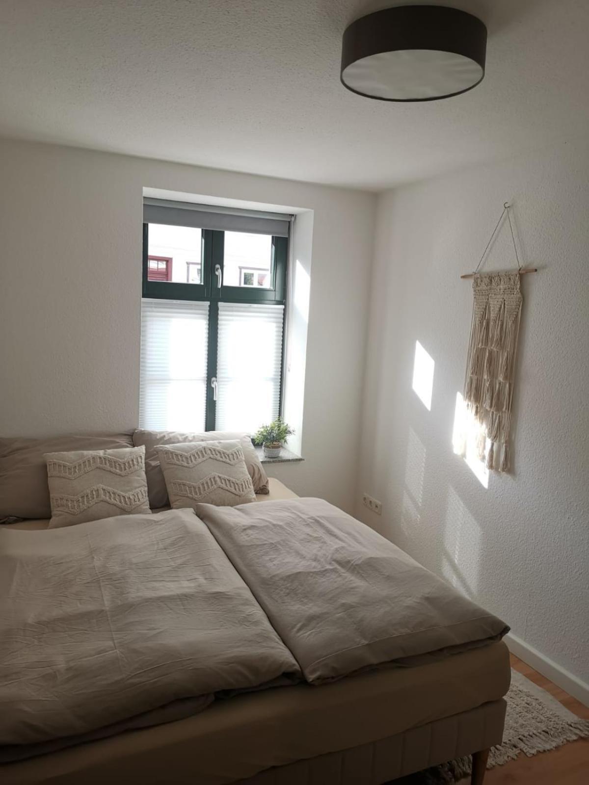 City-Apartment Mit Parkplatz & Fahrradraum! Nur 300M Zum Stadthafen Schwerin  Exteriör bild
