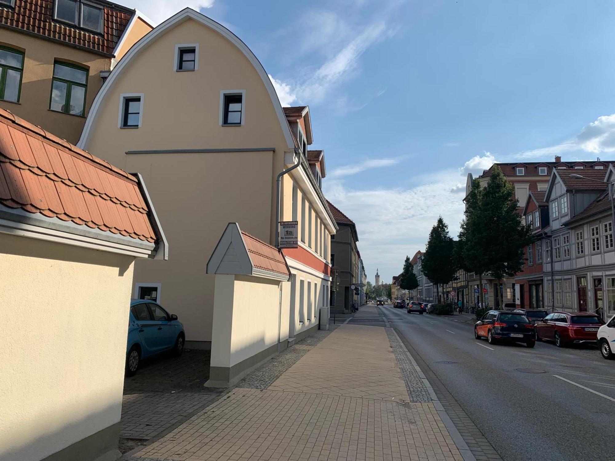 City-Apartment Mit Parkplatz & Fahrradraum! Nur 300M Zum Stadthafen Schwerin  Exteriör bild